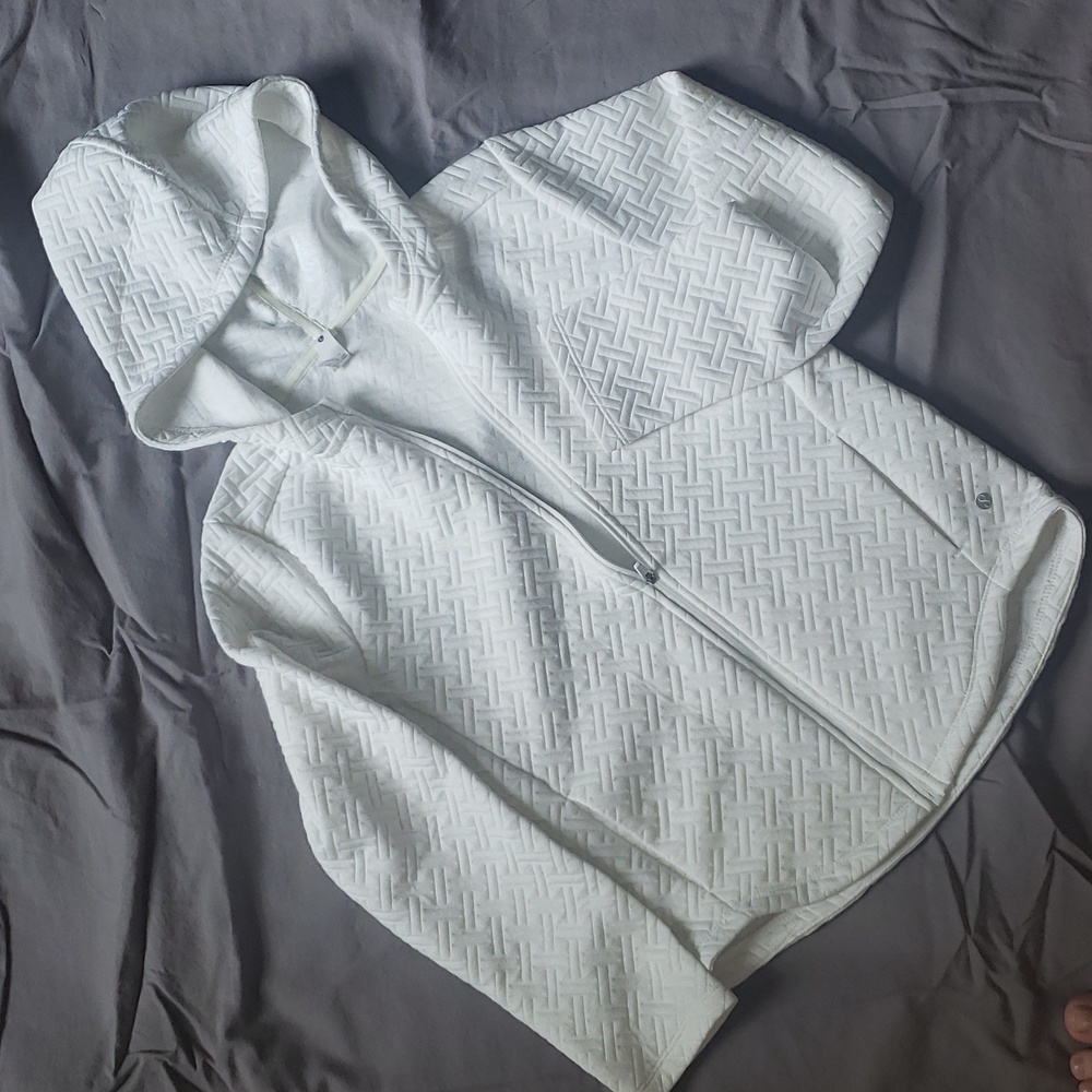 Layer 8 girls L white zip up hoodie new without tags